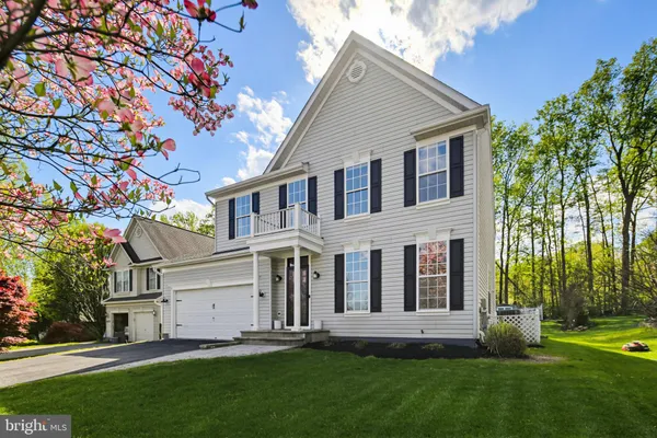 $849,900 | 8647 Water Fall Drive, Laurel, MD 20723