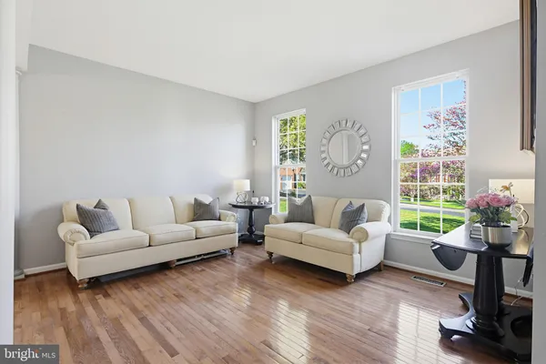 $849,900 | 8647 Water Fall Drive, Laurel, MD 20723