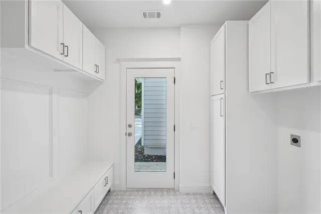 $3,600 | 1036 Dell Avenue Southeast, Smyrna, GA 30080