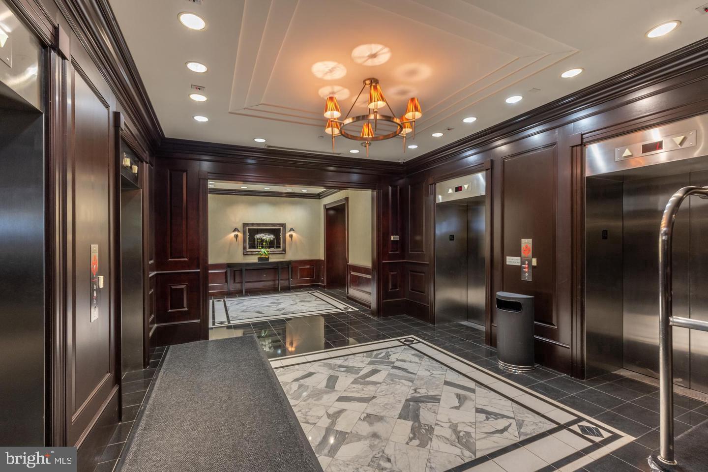 219-29 South 18th Street, Unit 404 Philadelphia, PA 19103 - Photo 20 of 28