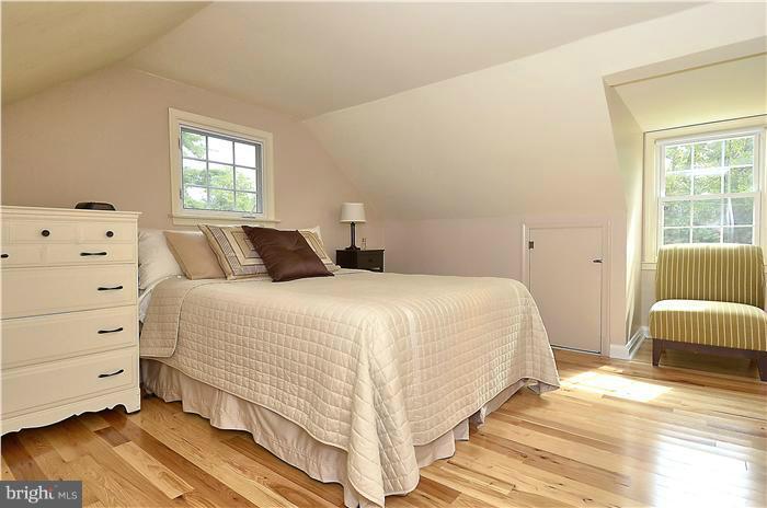 14428 Bonnie View Road Sparks, MD 21152 - Photo 22 of 30 Bedroom
