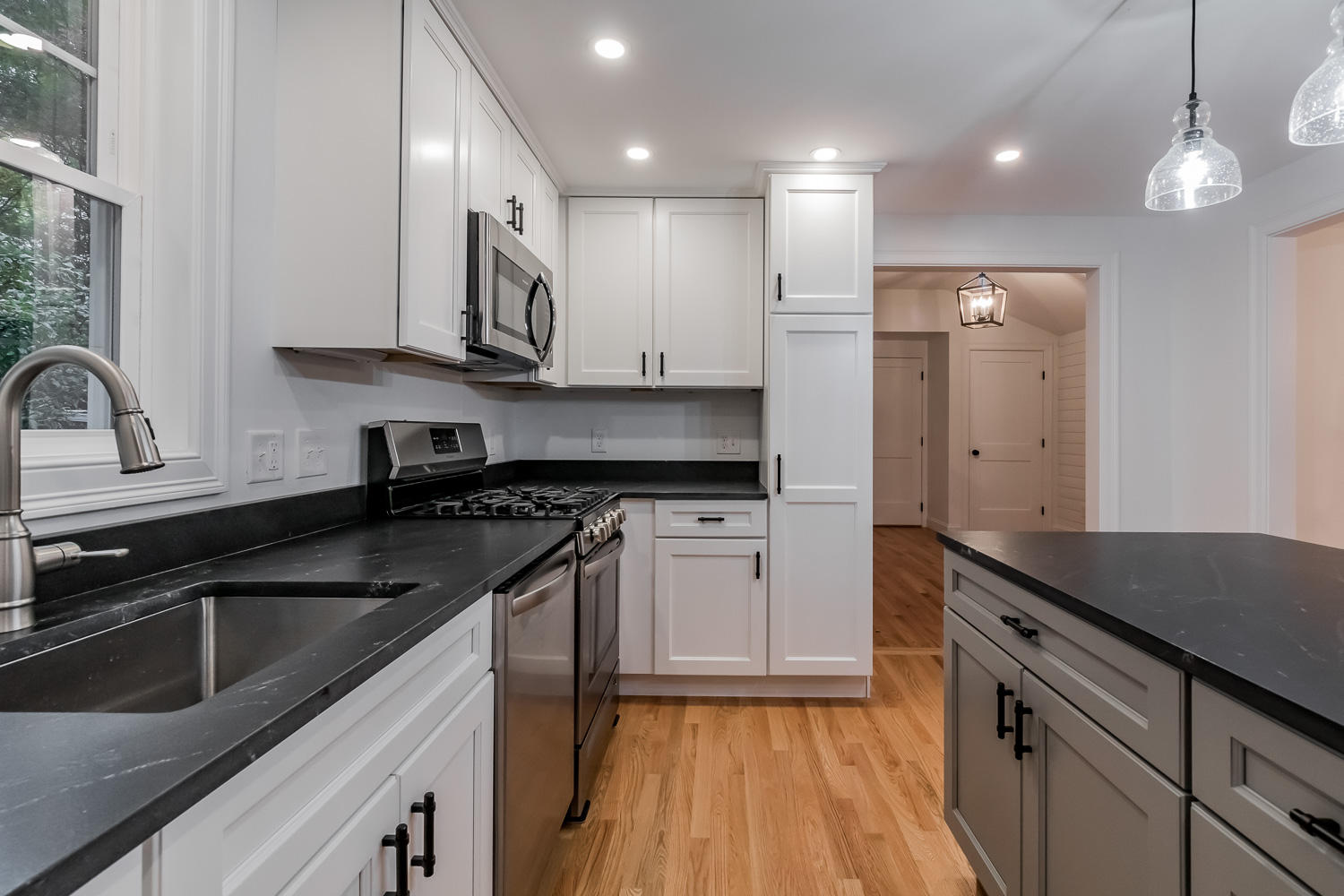 164 Brook Road Falmouth, ME 04105 - Photo 13 of 42 164 Brook Road_Kitchen
