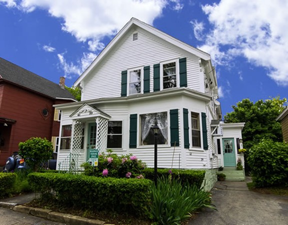 39 Farmland Road Lowell, MA 01850 - Photo 1 of 30