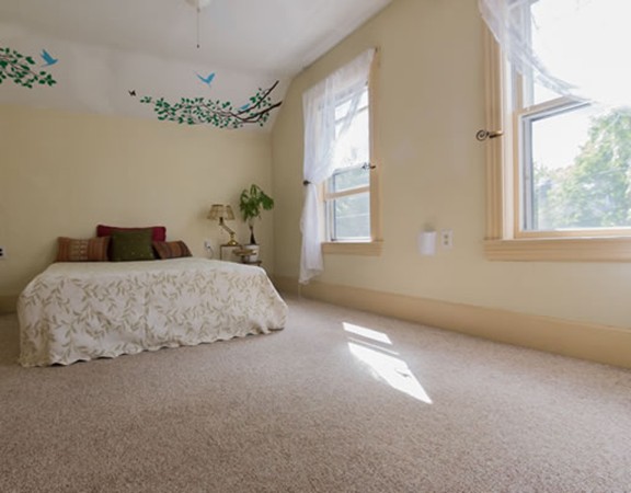 39 Farmland Road Lowell, MA 01850 - Photo 13 of 30