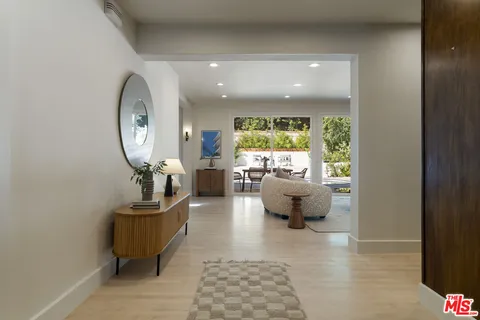 $2,695,000 | 3108 Nichols Canyon Road, Los Angeles, CA 90046