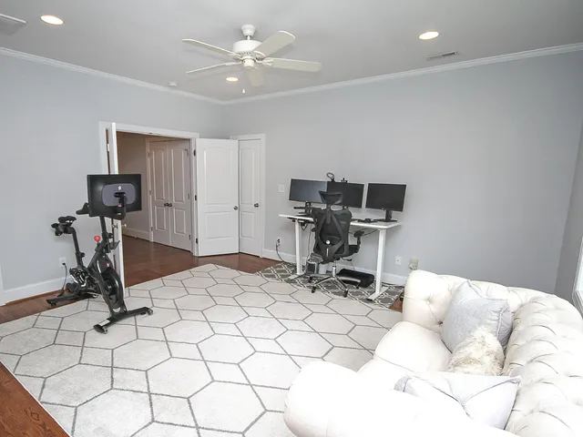 $7,000 | 5528 Providence Road, Charlotte, NC 28226