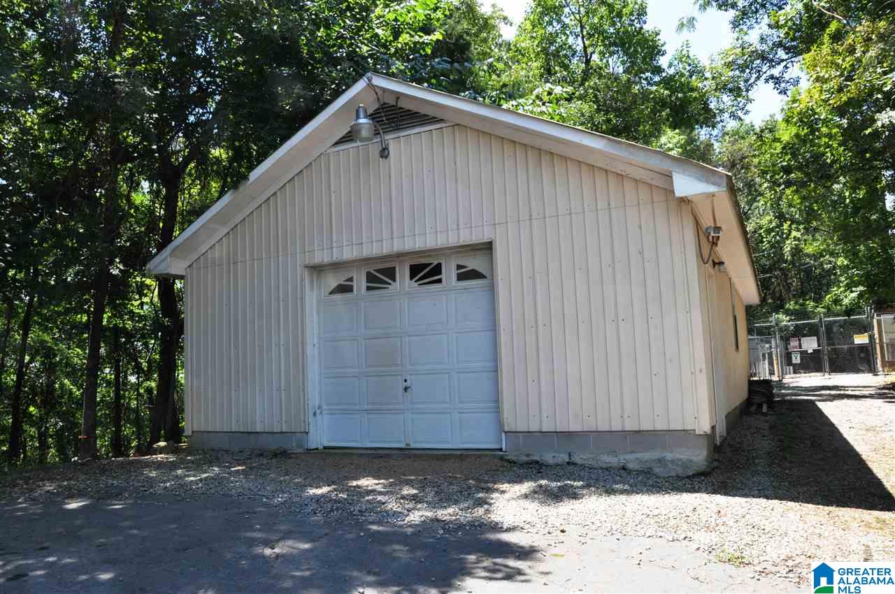 1200 Martin Street Pelham, AL 35124 - Photo 35 of 38