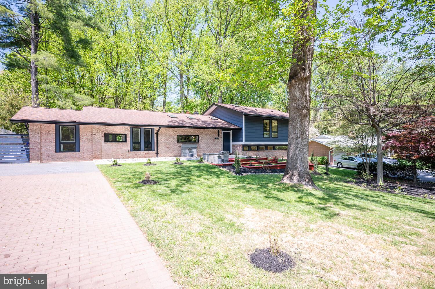 8105 Glenmore Spring Road Bethesda, MD 20817 - Photo 2 of 69