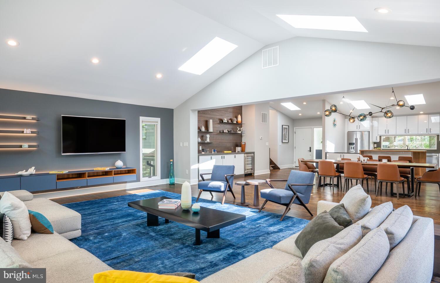 8105 Glenmore Spring Road Bethesda, MD 20817 - Photo 22 of 69