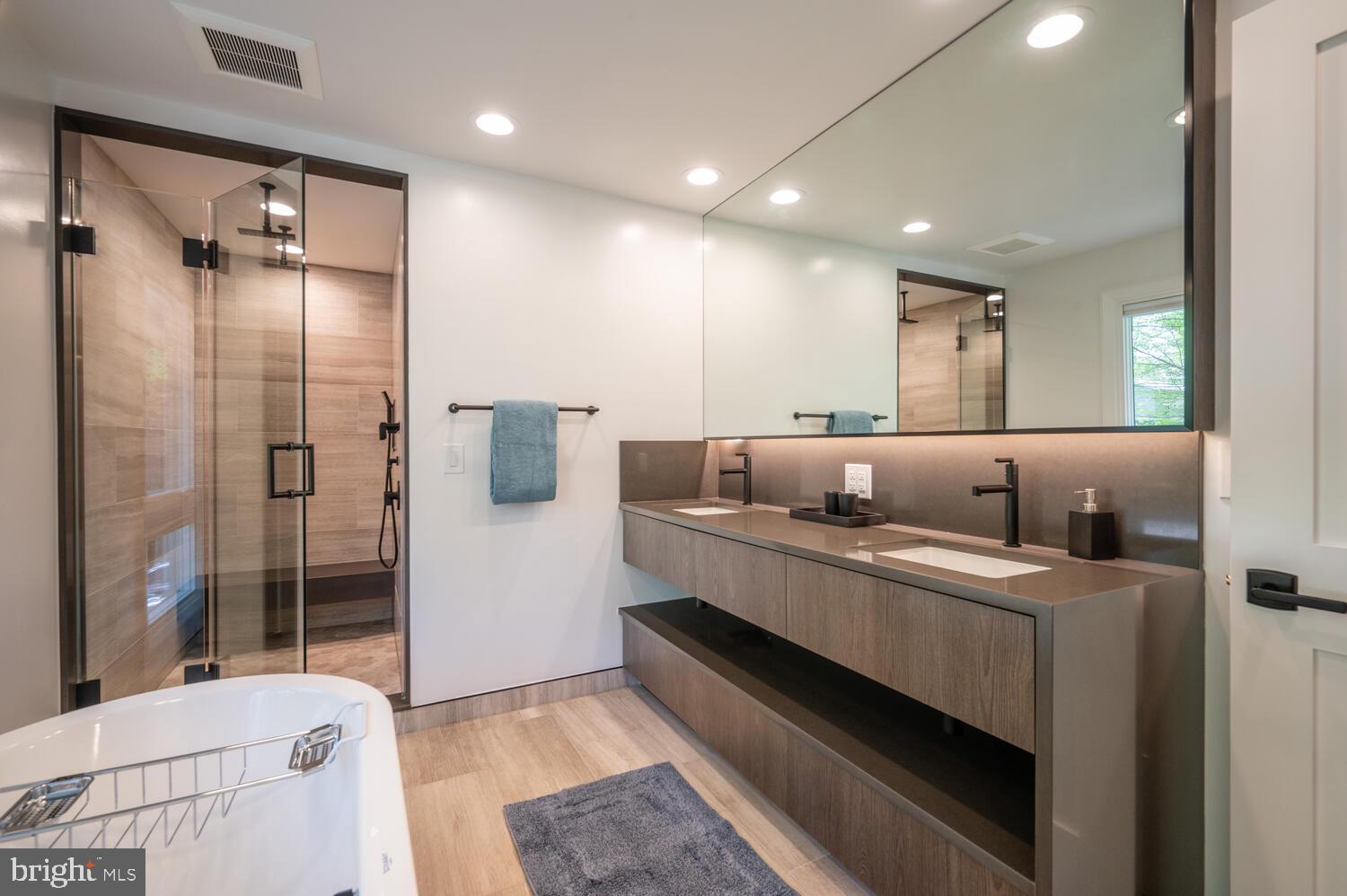 8105 Glenmore Spring Road Bethesda, MD 20817 - Photo 29 of 69