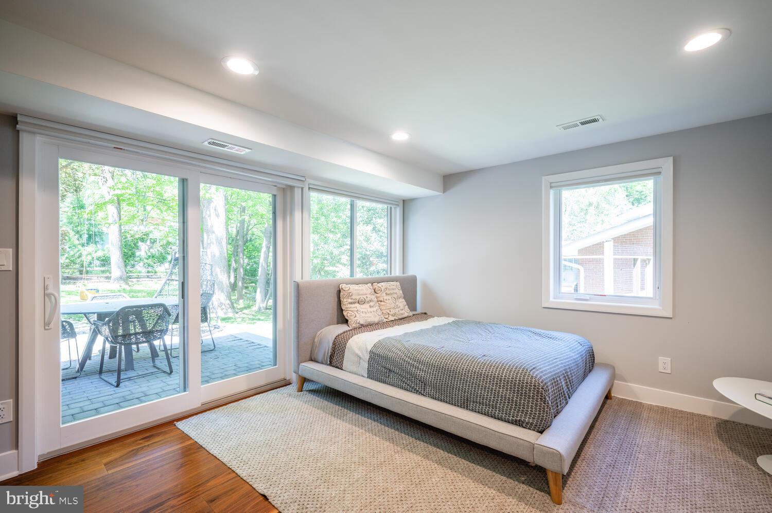 8105 Glenmore Spring Road Bethesda, MD 20817 - Photo 33 of 69