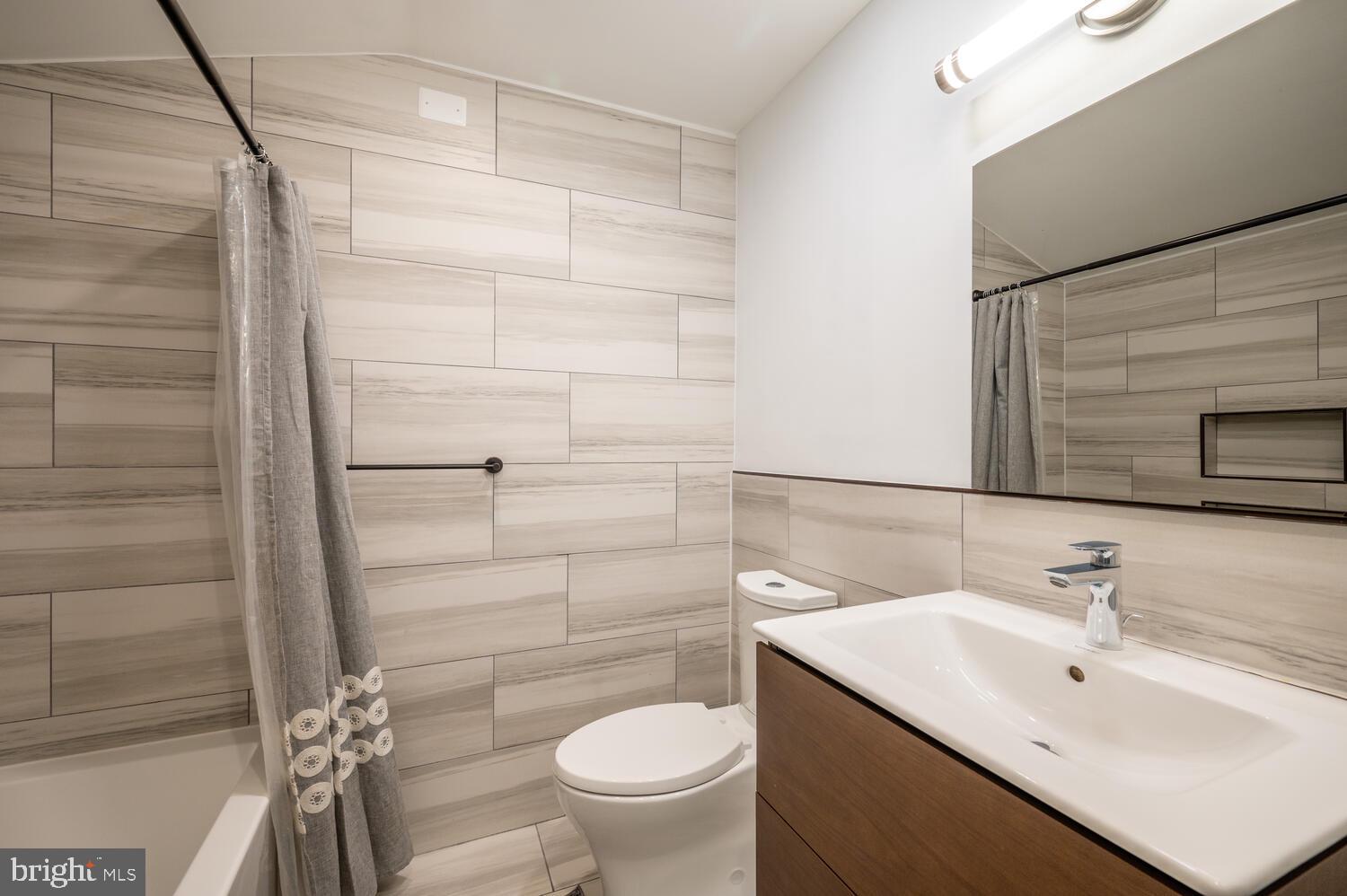 8105 Glenmore Spring Road Bethesda, MD 20817 - Photo 44 of 69