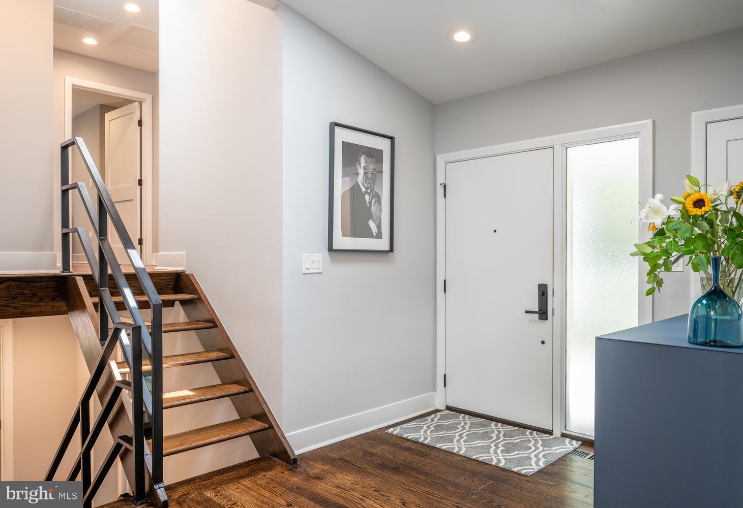 8105 Glenmore Spring Road Bethesda, MD 20817 - Photo 6 of 69