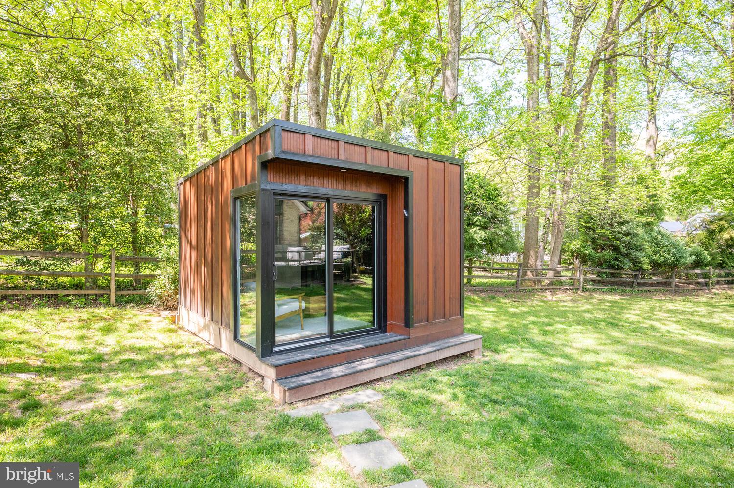 8105 Glenmore Spring Road Bethesda, MD 20817 - Photo 63 of 69