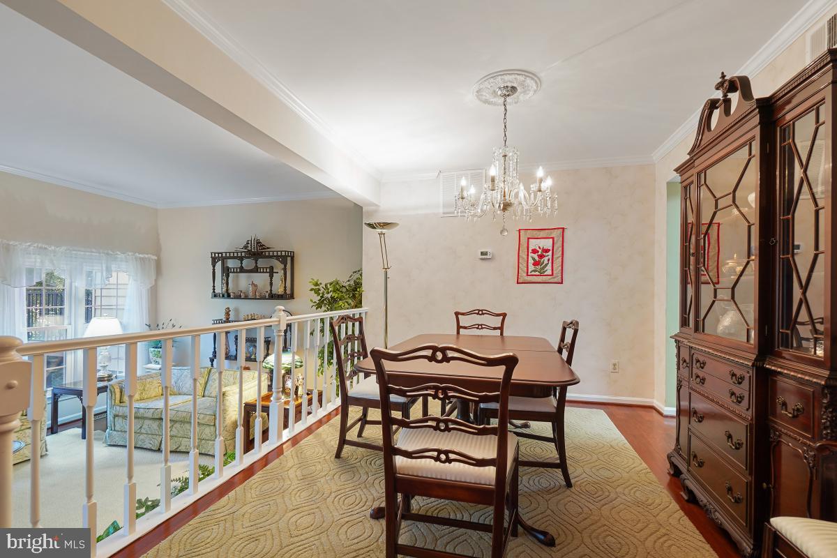 2177 Pond View Court Reston, VA 20191 - Photo 14 of 45 Gallery Image 14