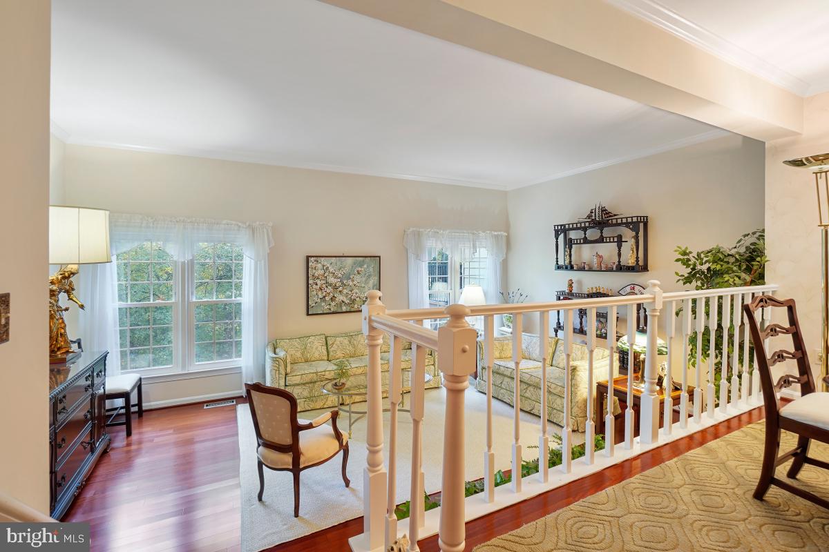 2177 Pond View Court Reston, VA 20191 - Photo 15 of 45 Gallery Image 15
