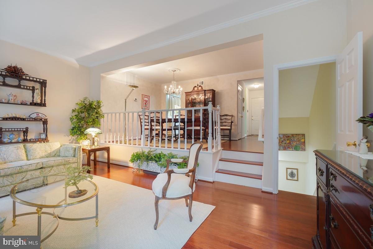 2177 Pond View Court Reston, VA 20191 - Photo 19 of 45 Gallery Image 19