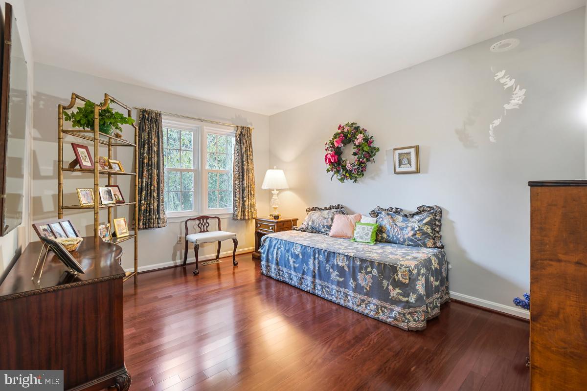 2177 Pond View Court Reston, VA 20191 - Photo 30 of 45 Gallery Image 30