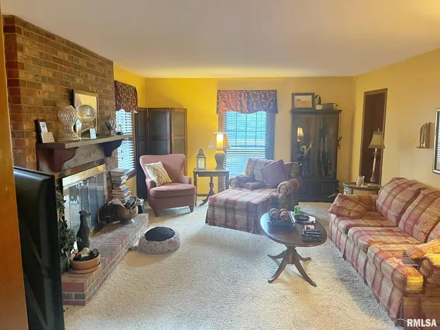 $350,000 | 53 Old Orchard Road, Metropolis, IL 62960