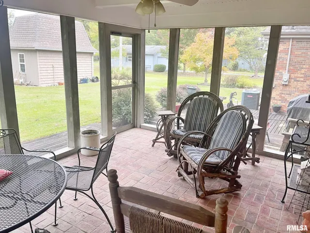 $350,000 | 53 Old Orchard Road, Metropolis, IL 62960