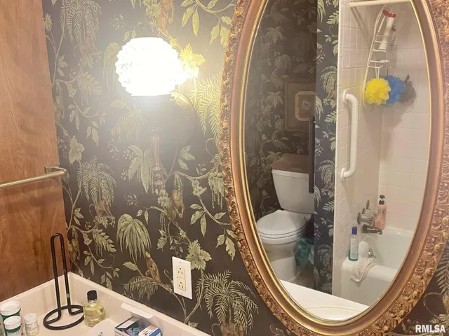 $350,000 | 53 Old Orchard Road, Metropolis, IL 62960