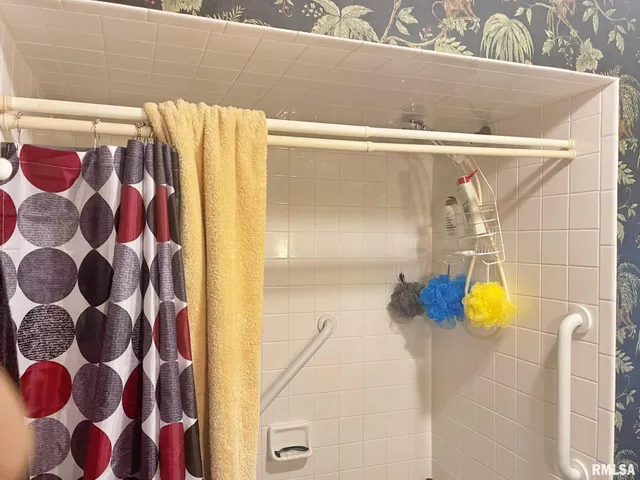 $350,000 | 53 Old Orchard Road, Metropolis, IL 62960