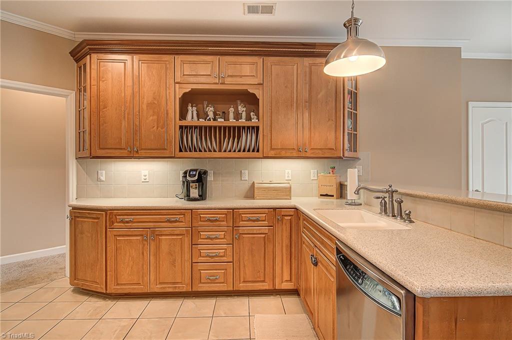 7401 Craigberry Court Rural Hall, NC 27045 - Photo 13 of 29 Gallery Image 13