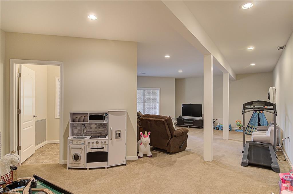 7401 Craigberry Court Rural Hall, NC 27045 - Photo 23 of 29 Gallery Image 23