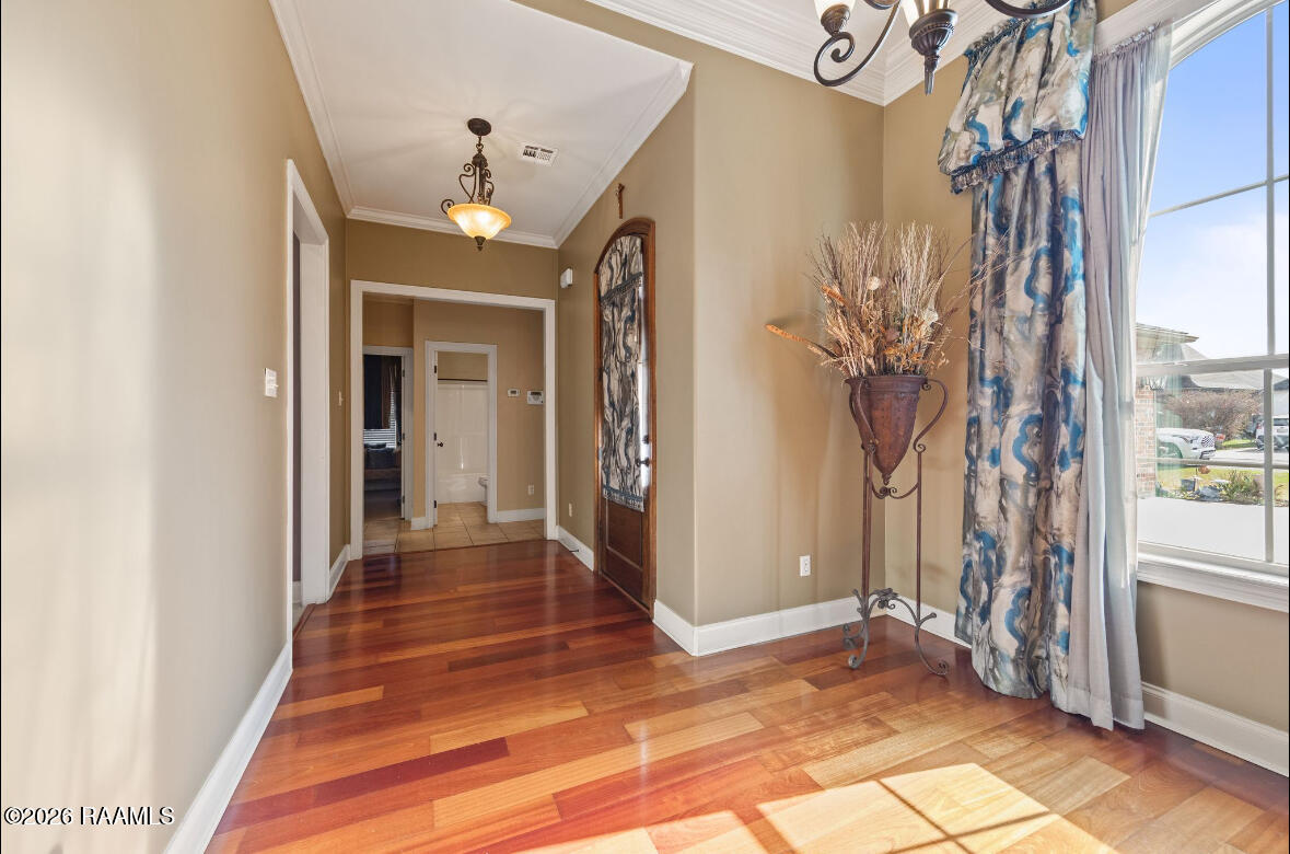 107 Octavia Drive Scott, LA 70583 - Photo 4 of 19 IMG_6885