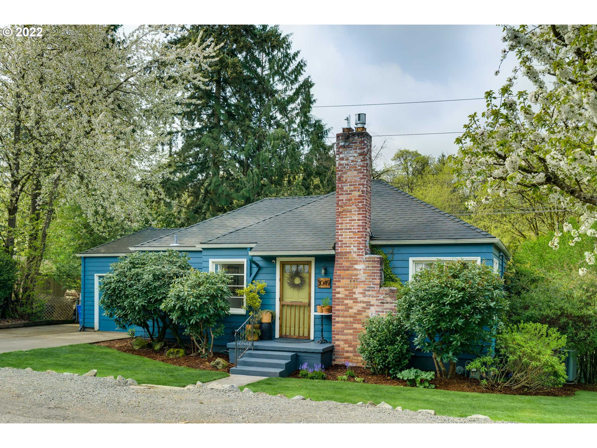 3049 Southwest Flower Terrace Portland, OR 97239 - Photo 1 of 32 Gallery Image 1