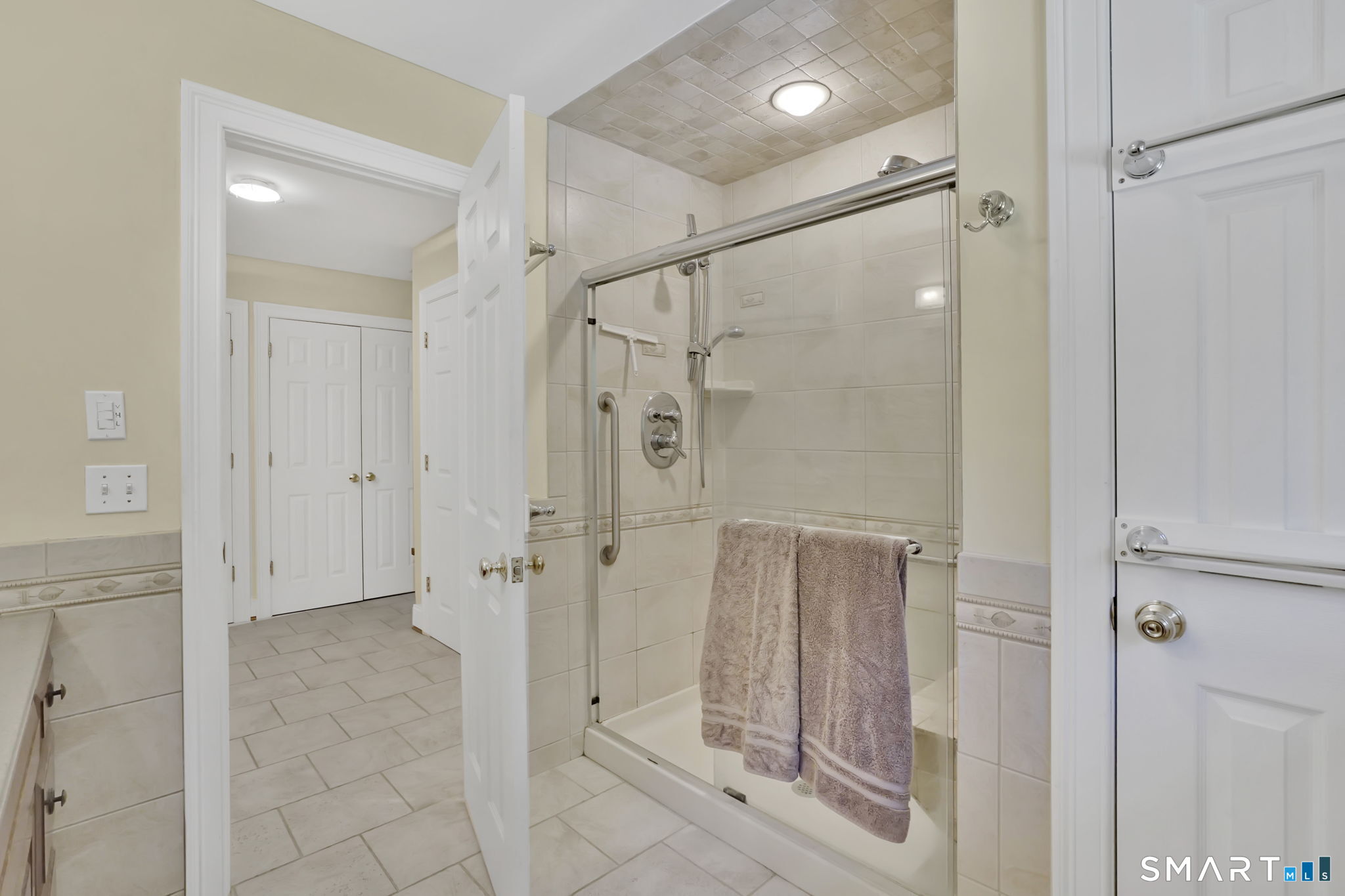 70 Davis Road Mansfield, CT 06268 - Photo 32 of 40