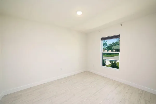 $2,600 | 1381 Southeast Bayharbor Street, Port St. Lucie, FL 34983