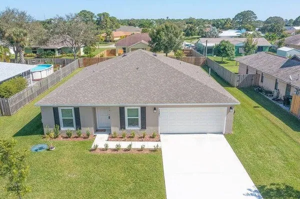 $2,600 | 1381 Southeast Bayharbor Street, Port St. Lucie, FL 34983