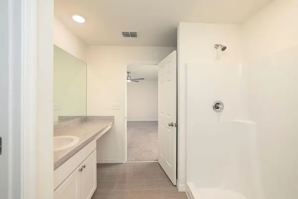 $2,600 | 1381 Southeast Bayharbor Street, Port St. Lucie, FL 34983