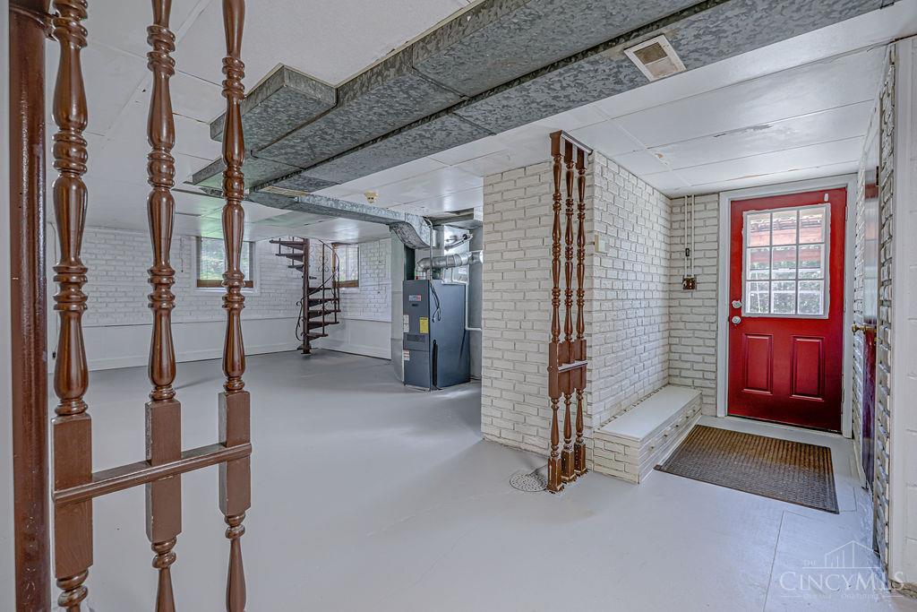 6109 Thompson Road Cincinnati, OH 45247 - Photo 27 of 40 Gallery Image 27
