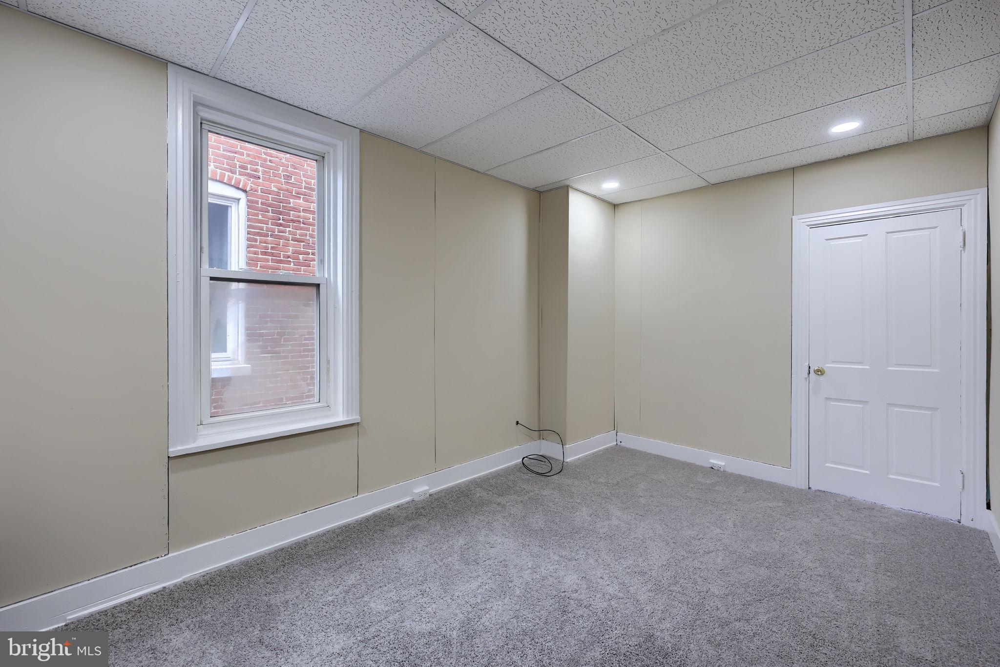 138 South 6th Street Columbia, PA 17512 - Photo 17 of 28 a view of an empty room with a window