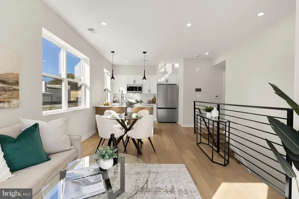 $699,900 | 2606 41st Street Northwest, Unit PH, Washington, DC 20007