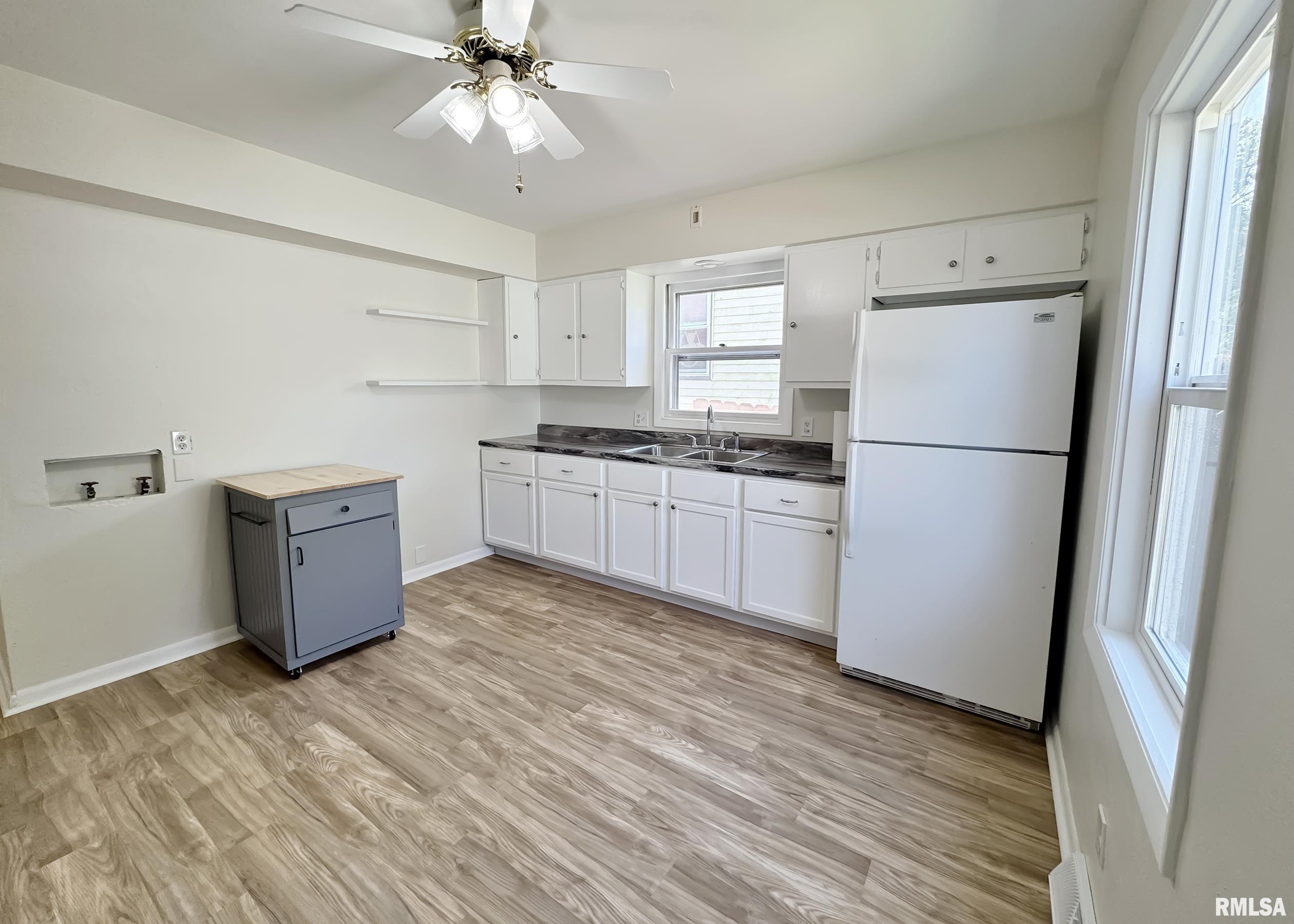 926 East Percy Avenue Springfield, IL 62702 - Photo 7 of 19