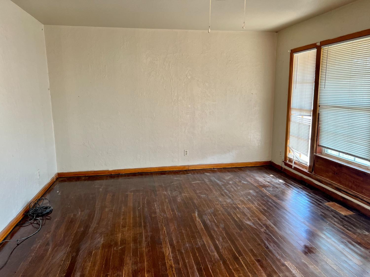 815 Avenue A Ralls, TX 79357 - Photo 2 of 13 Photo 2
