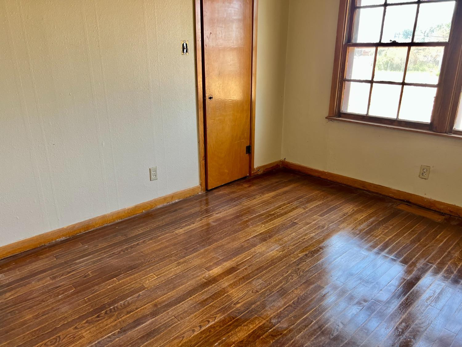 815 Avenue A Ralls, TX 79357 - Photo 4 of 13 Photo 4