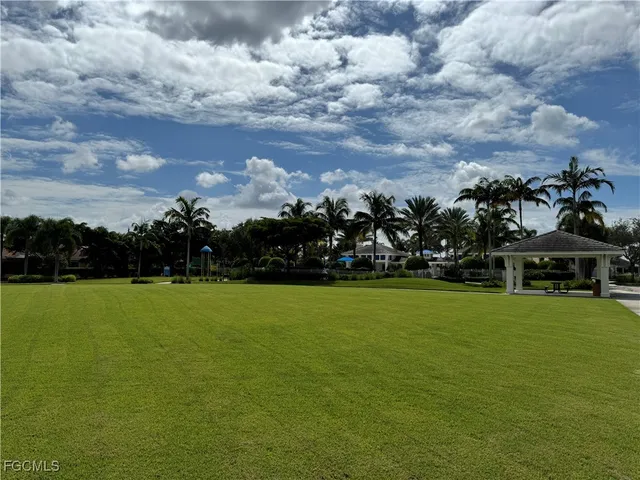 $2,400 | 4550 Mystic Blue Way, Fort Myers, FL 33966