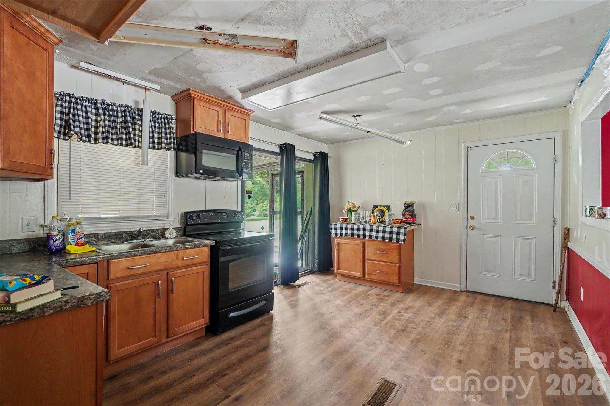 213 Bethany Road Gastonia, NC 28052 - Photo 9 of 27 Gallery Image 9