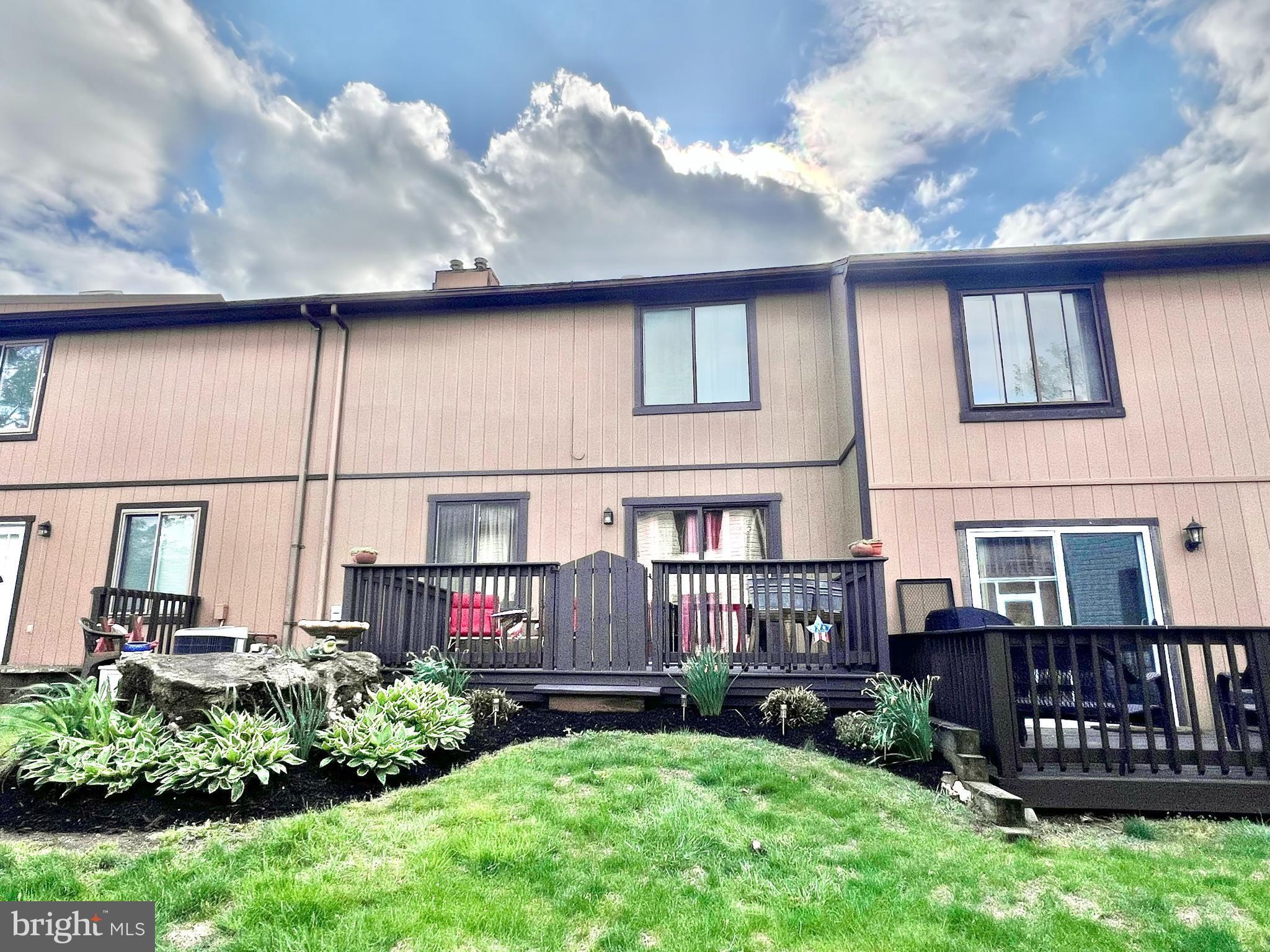 69 Azalea Way Reading, PA 19606 - Photo 24 of 33 Back of House