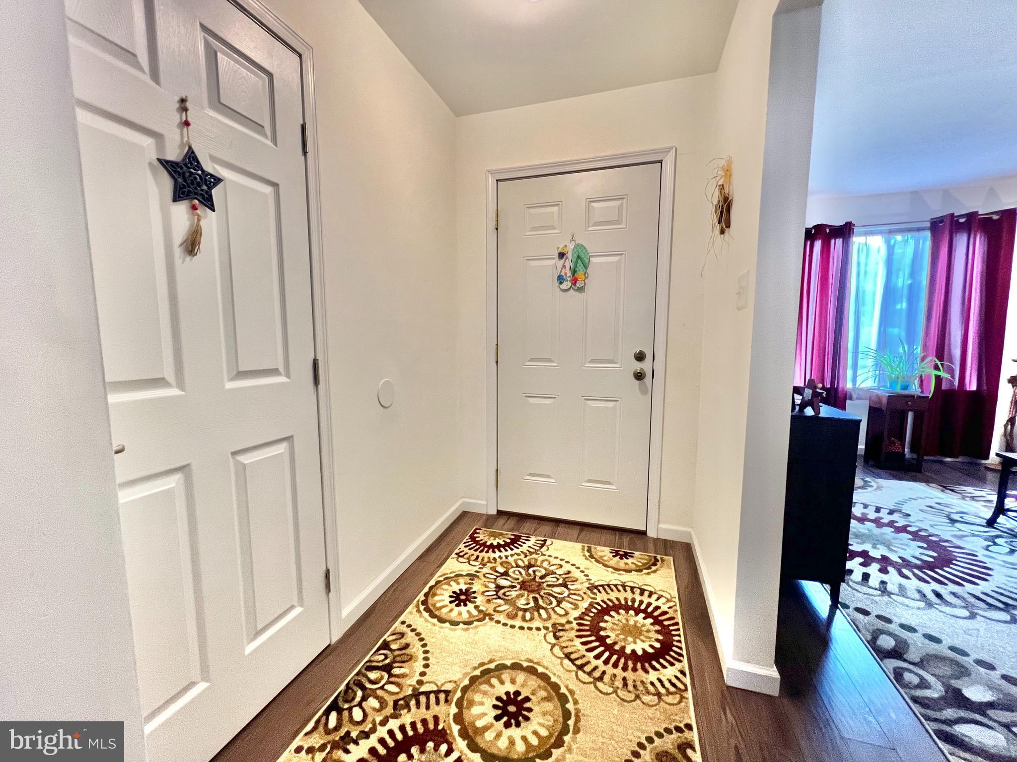 69 Azalea Way Reading, PA 19606 - Photo 3 of 33 Foyer