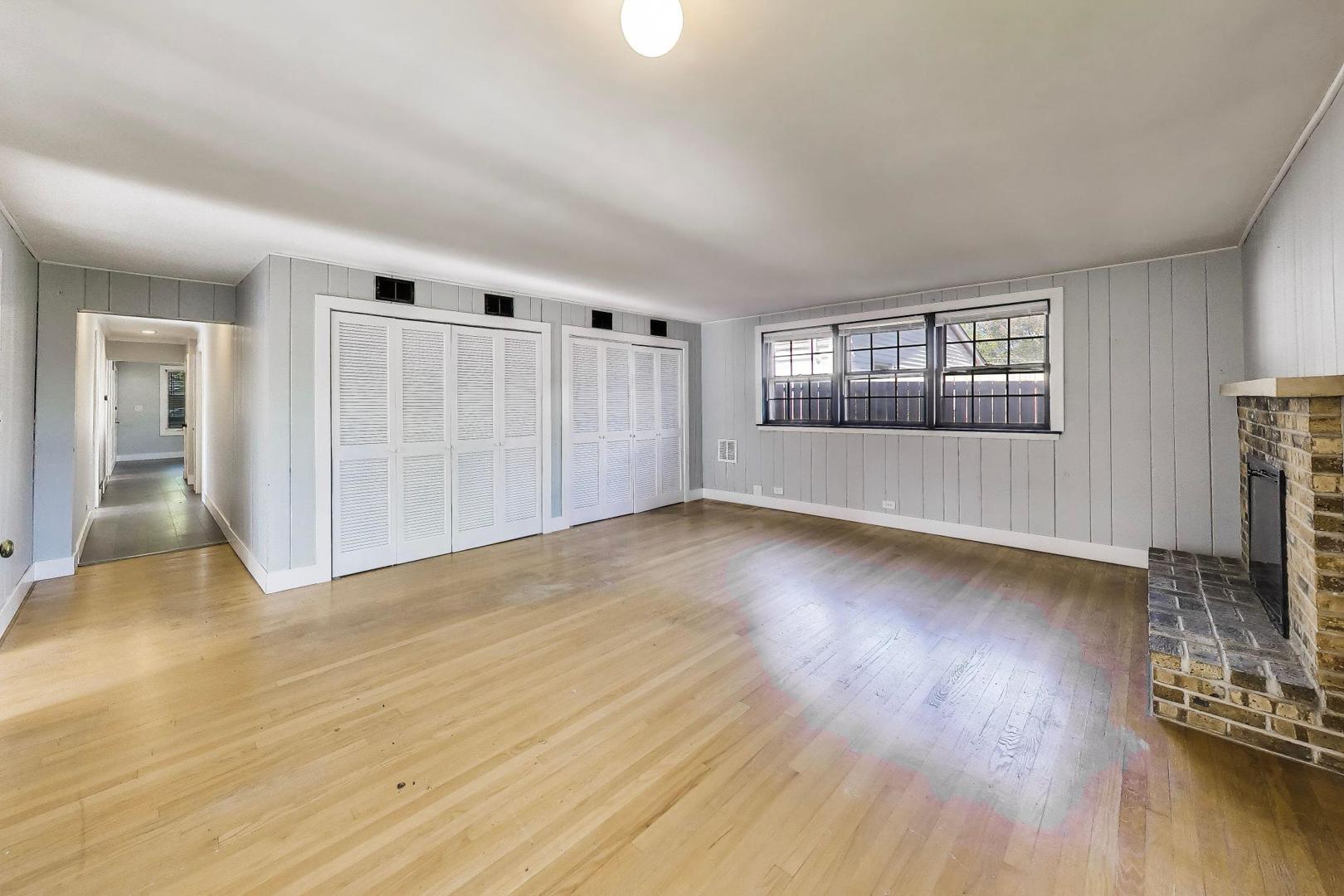 836 East Rockland Road Libertyville, IL 60048 - Photo 14 of 20