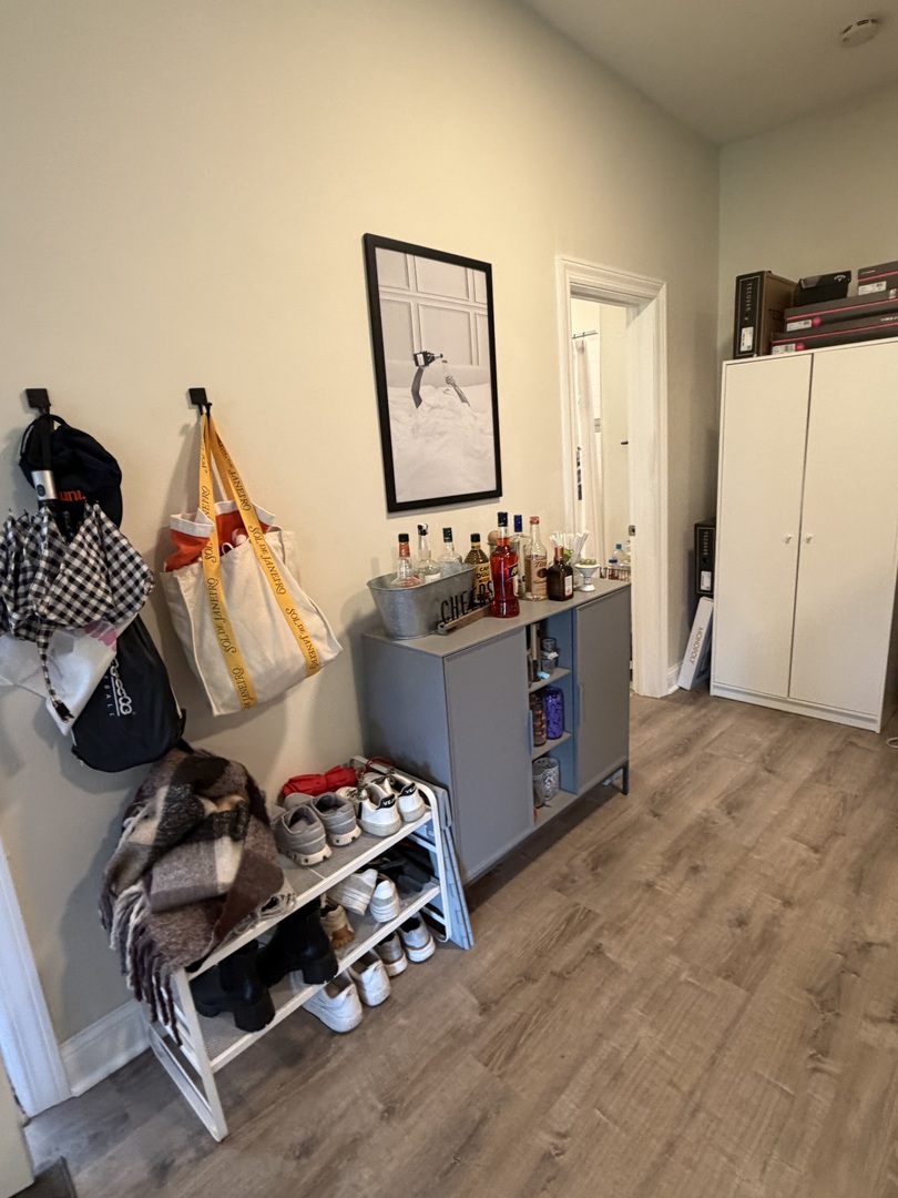 854 West George Street, Unit 3 Chicago, IL 60657 - Photo 15 of 22