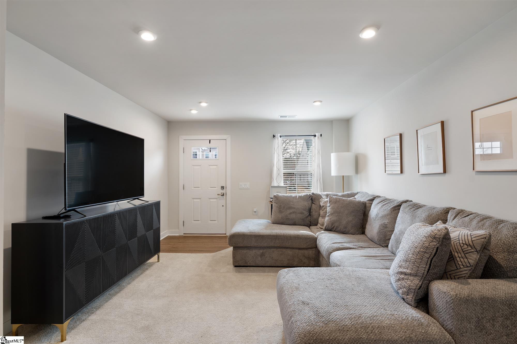 408 Camarillo Lane Anderson, SC 29621 - Photo 6 of 24 Gallery Image 6
