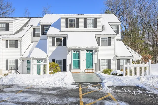 $280,000 | 12 Gates Crossing, Unit 12, Leominster, MA 01453