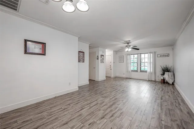 $1,799 | 9511 Farrell Drive, Houston, TX 77070