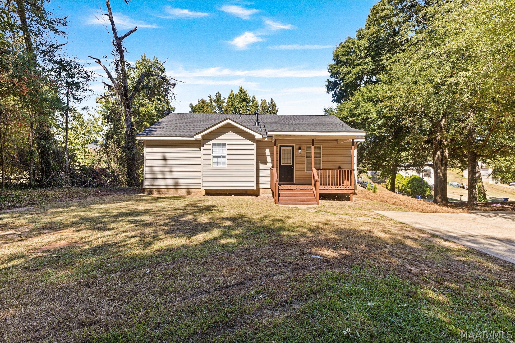 108 Mountain Laurel Road Deatsville, AL 36022 - Photo 20 of 22 Gallery Image 20